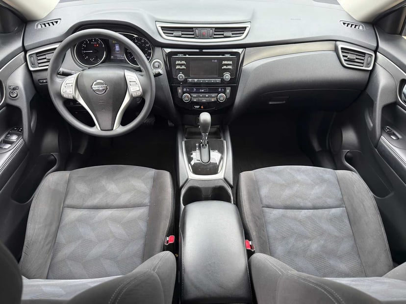 2015 Nissan Rogue - Image 19