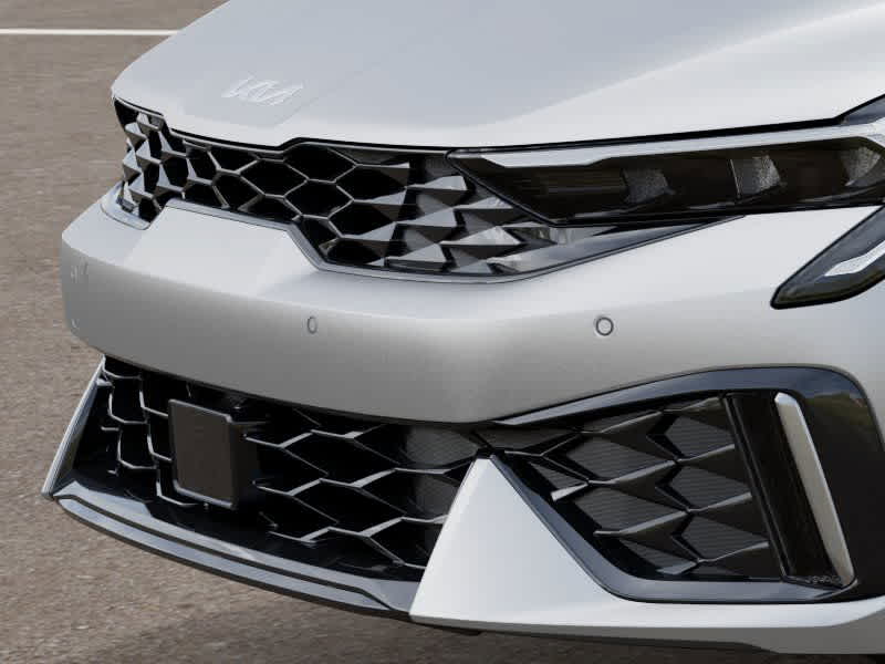 2026 Kia K5 - Image 12