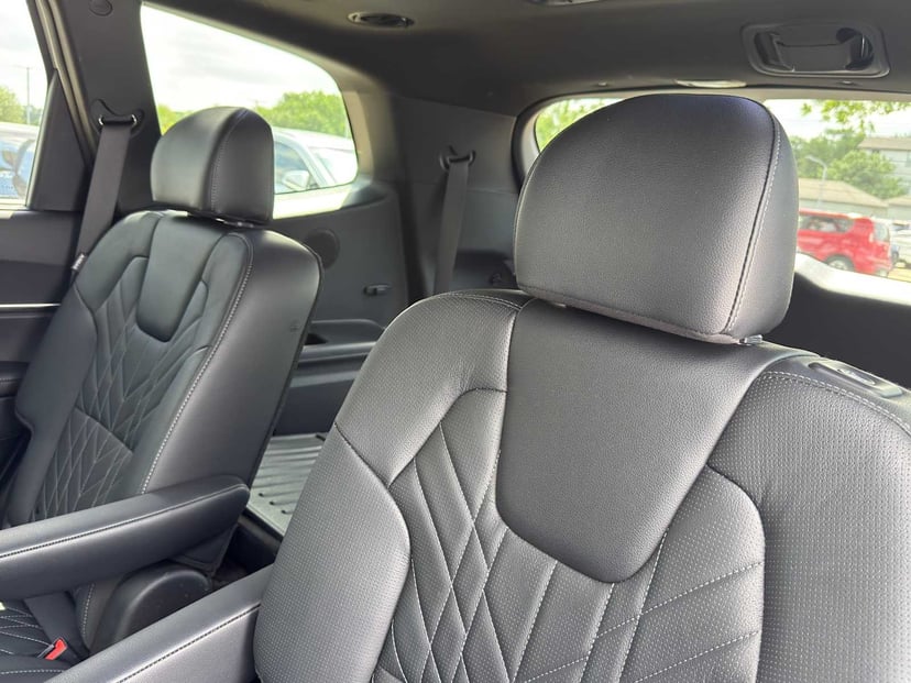 2024 Kia Telluride - Image 26