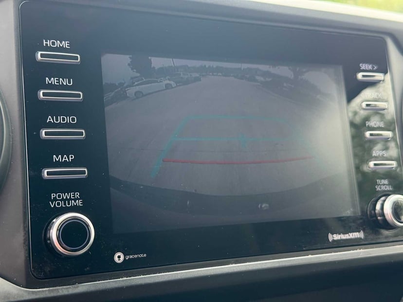 2021 Toyota Tacoma - Image 14