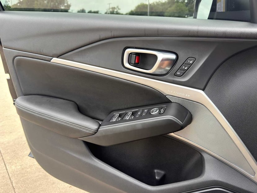 2023 Acura Integra - Image 25