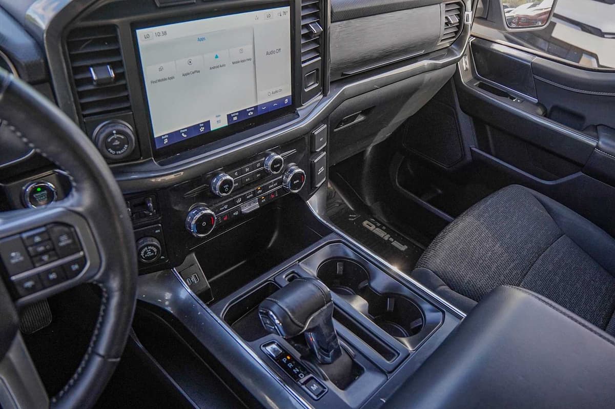 2022 Ford F-150 - Image 17