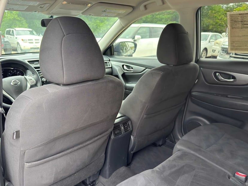 2015 Nissan Rogue - Image 22