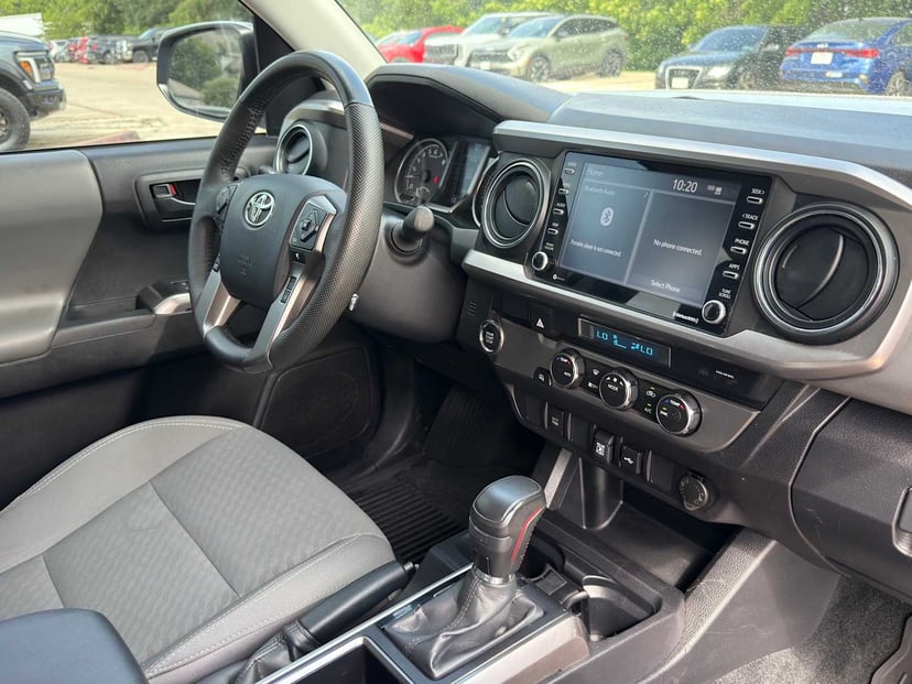 2023 Toyota Tacoma - Image 28