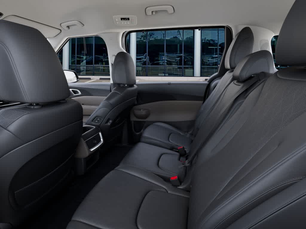 2026 Kia Carnival Hybrid - Image 18