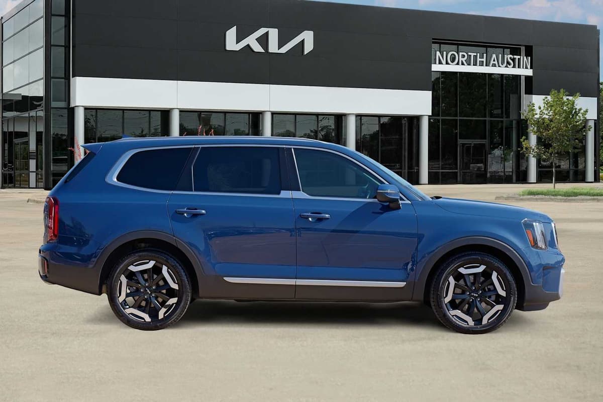 2023 Kia Telluride - Image 7