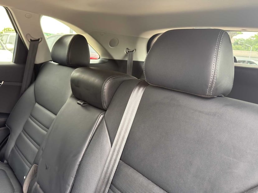 2019 Kia Sorento - Image 25