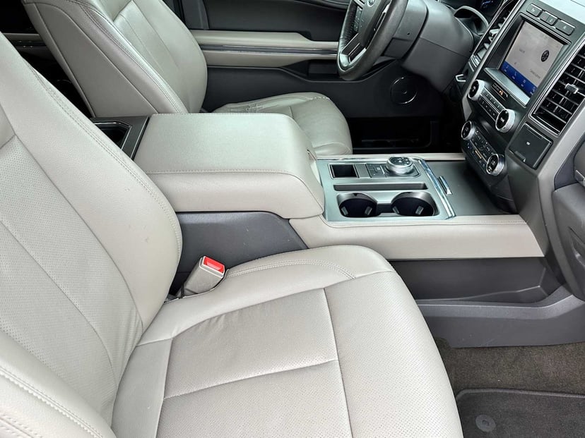 2020 Ford Expedition - Image 20