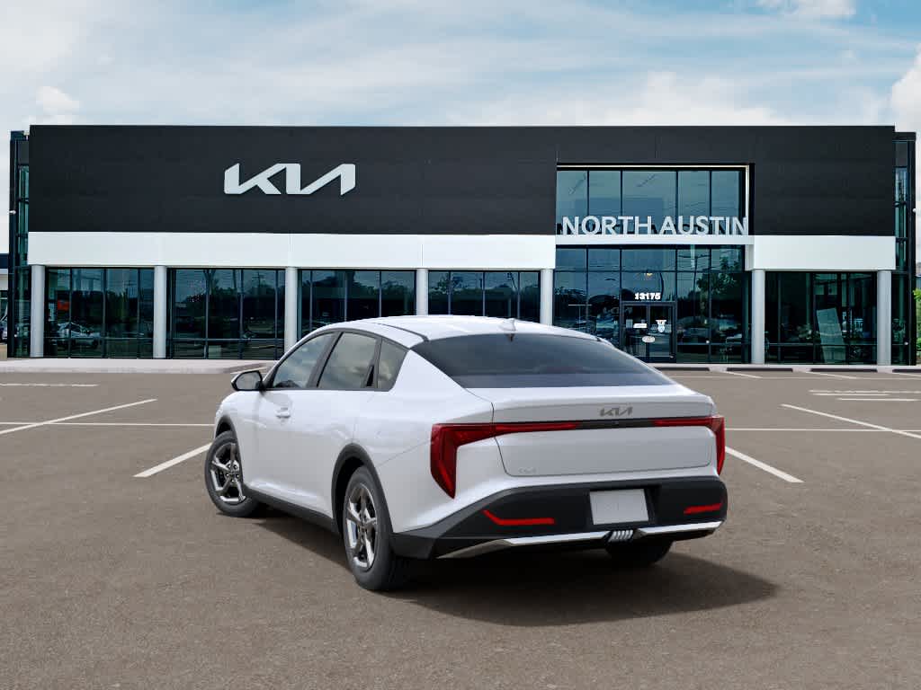 2026 Kia K4 - Image 4