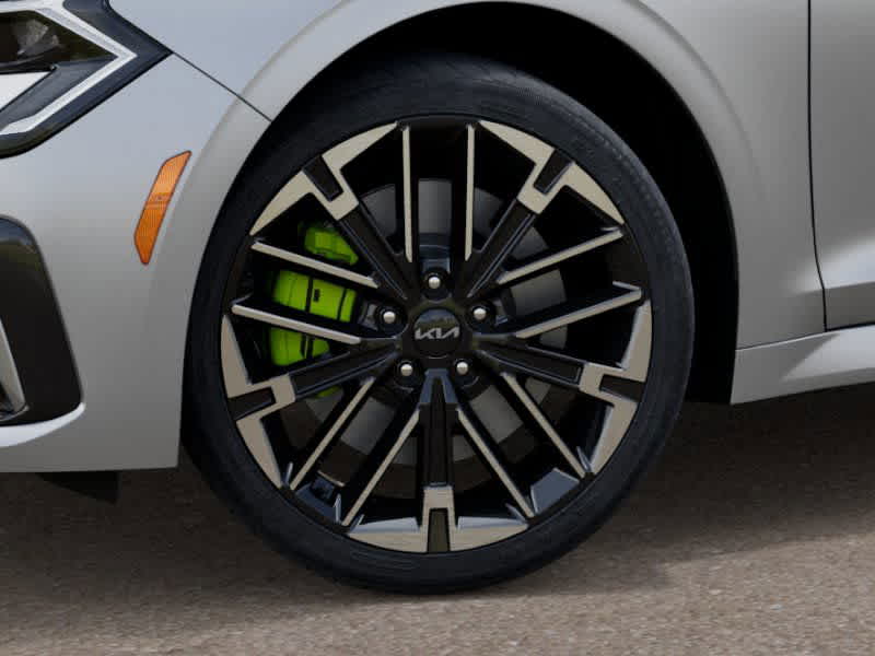 2026 Kia K5 - Image 9