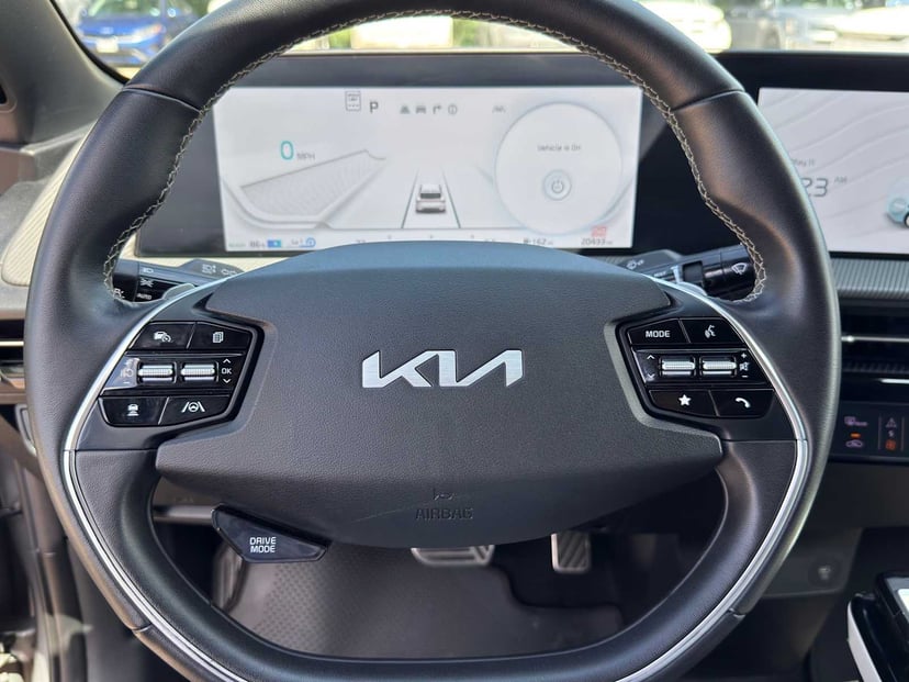 2024 Kia EV6 - Image 18