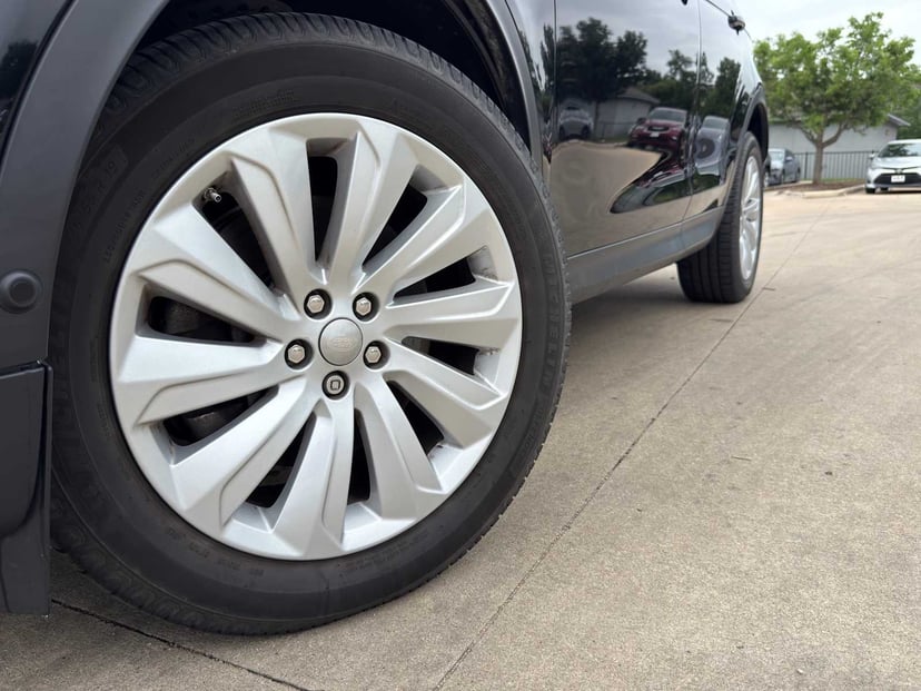 2020 Land Rover Discovery Sport - Image 6