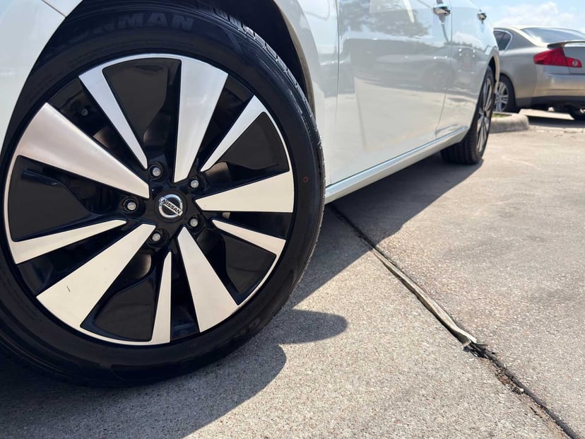 2019 Nissan Altima - Image 3