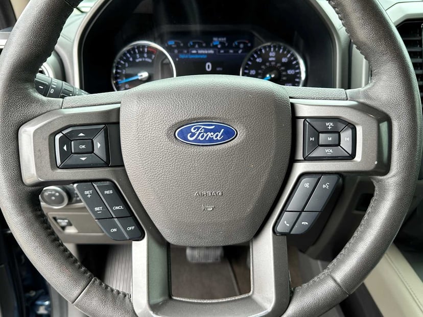 2020 Ford Expedition - Image 10