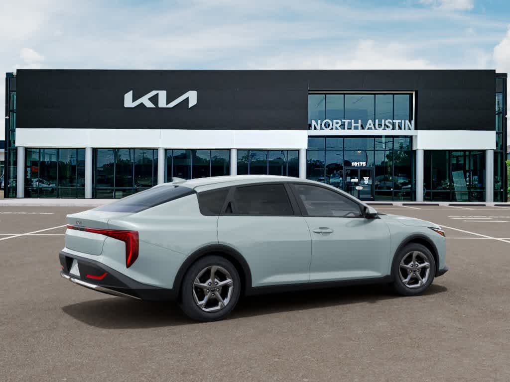 2026 Kia K4 - Image 6