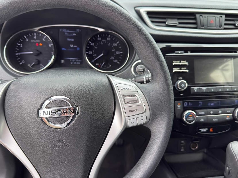 2015 Nissan Rogue - Image 15