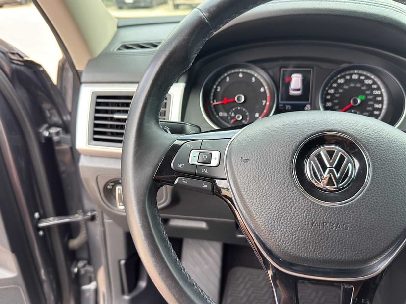2018 Volkswagen Atlas - Image 14