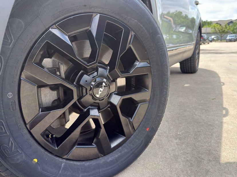 2024 Kia Telluride - Image 3