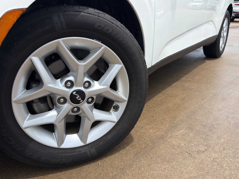 2022 Kia Soul - Image 3