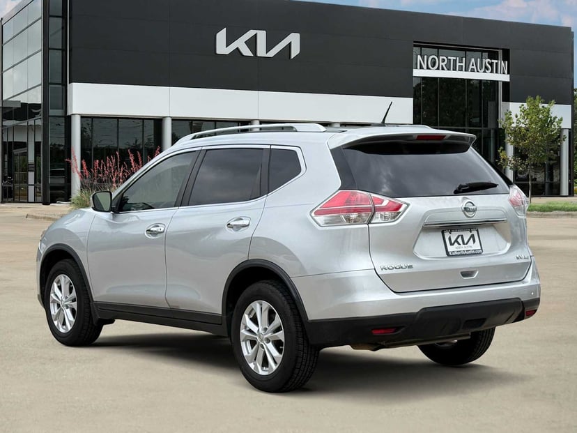 2015 Nissan Rogue - Image 5