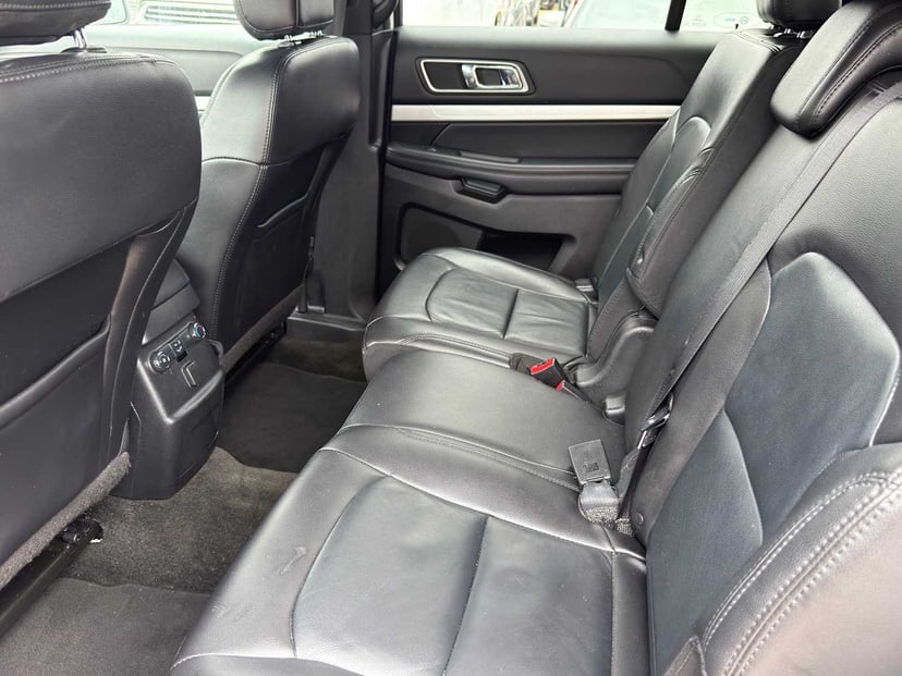 2017 Ford Explorer - Image 23