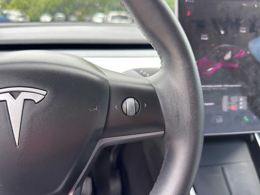 2020 Tesla Model Y - Image 19