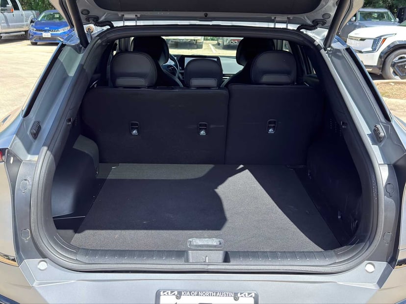 2024 Kia EV6 - Image 7