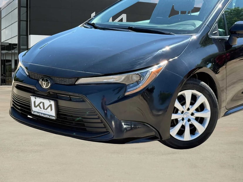2023 Toyota Corolla - Image 2