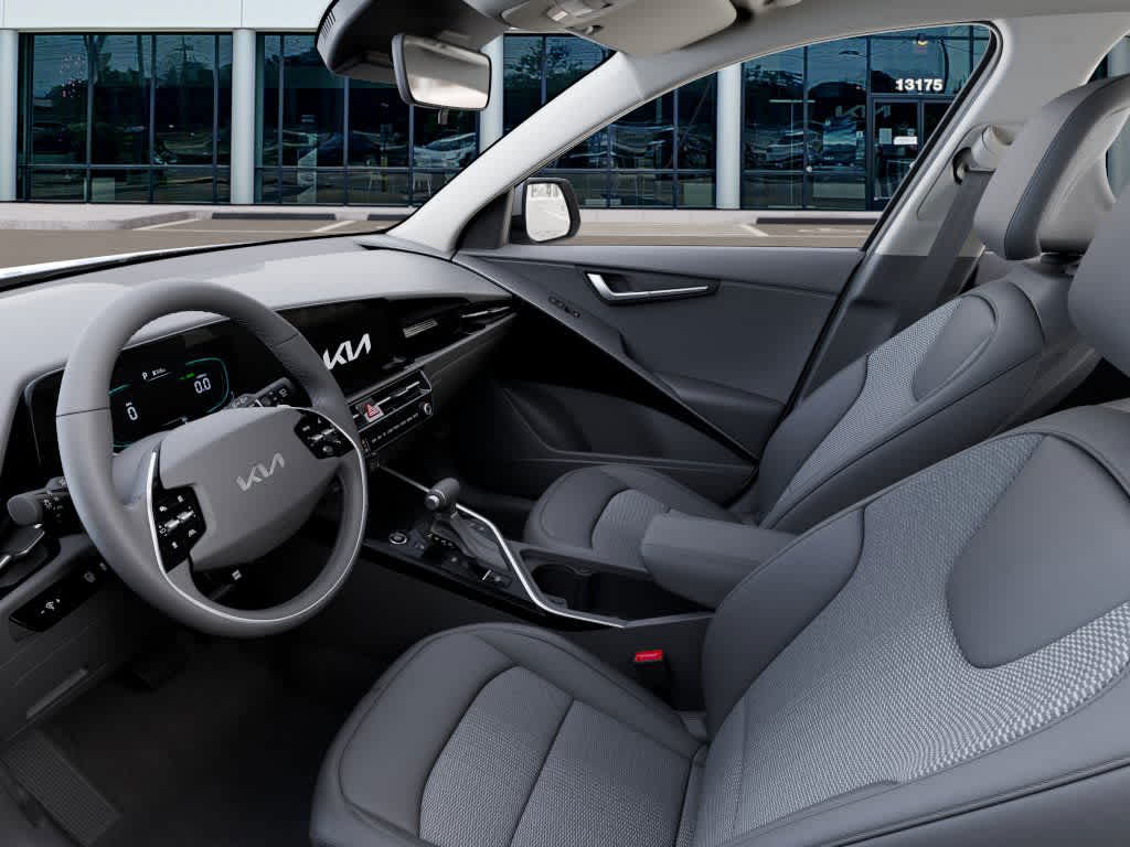 2026 Kia Niro - Image 17