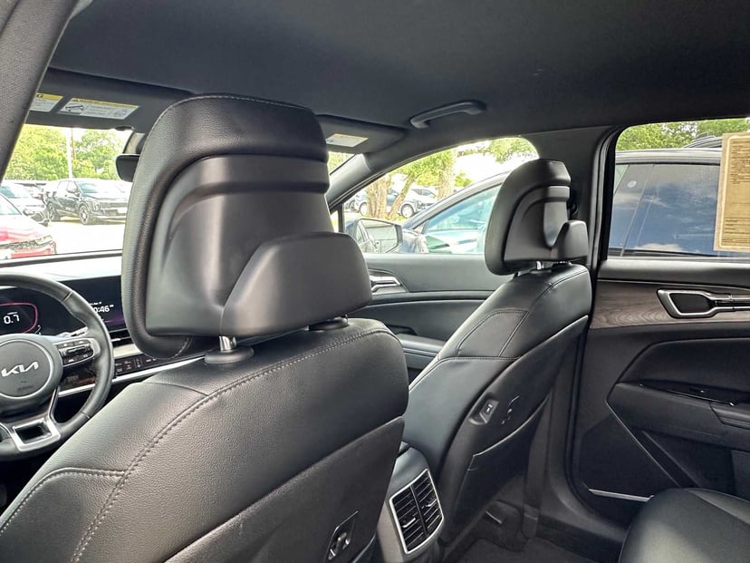 2024 Kia Sportage - Image 24