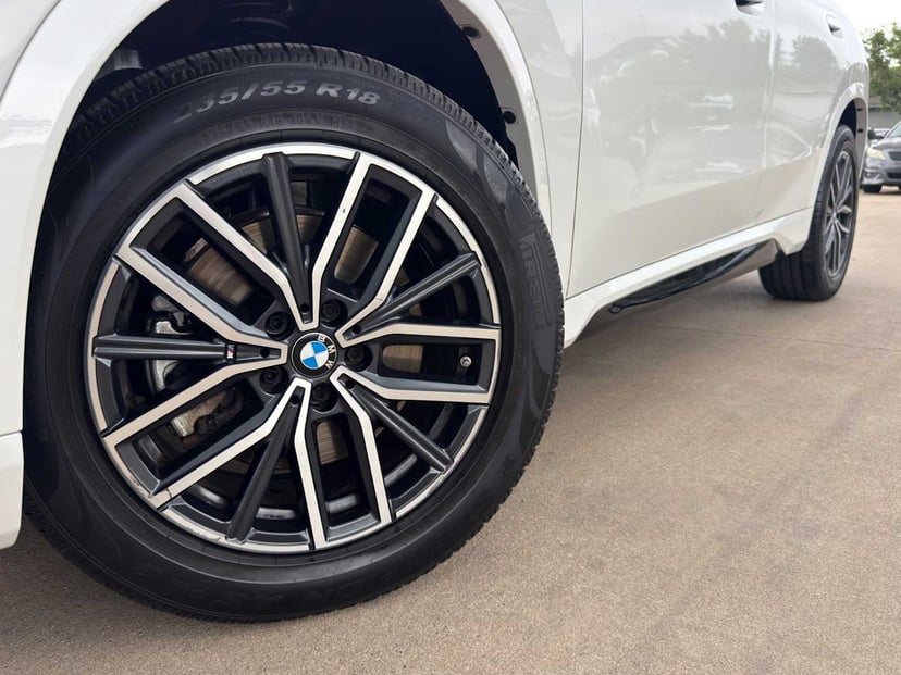2023 BMW X1 - Image 4
