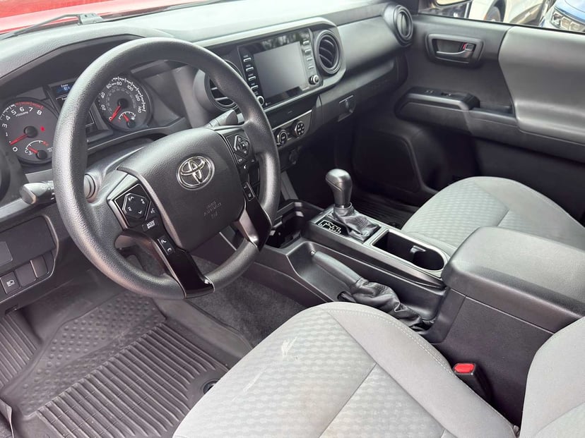 2021 Toyota Tacoma - Image 9