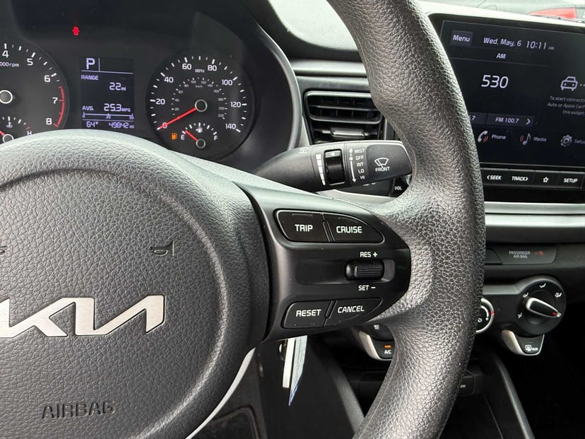 2023 Kia Rio - Image 17