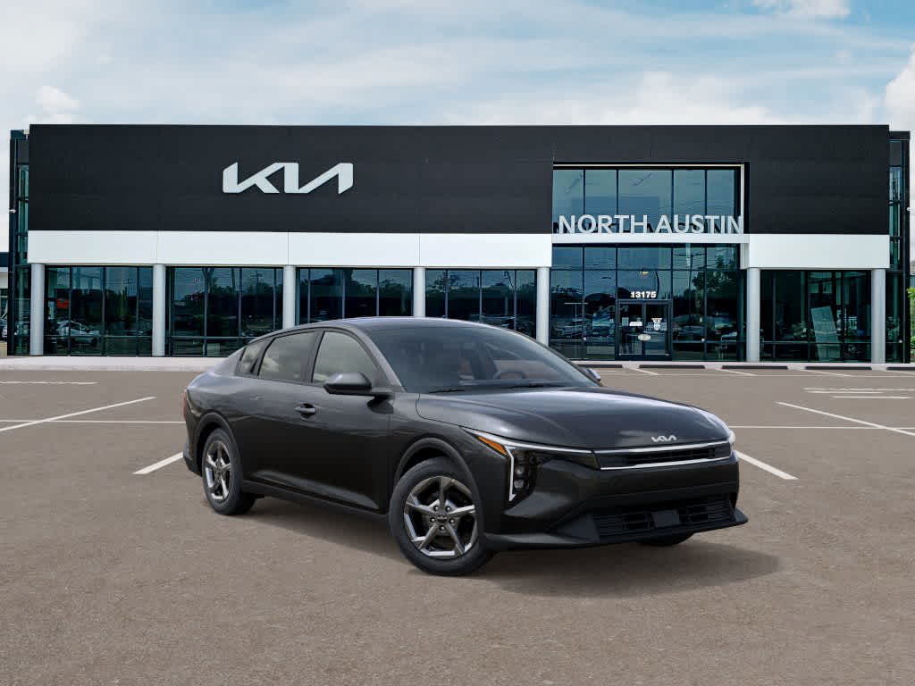 2026 Kia K4 - Image 8