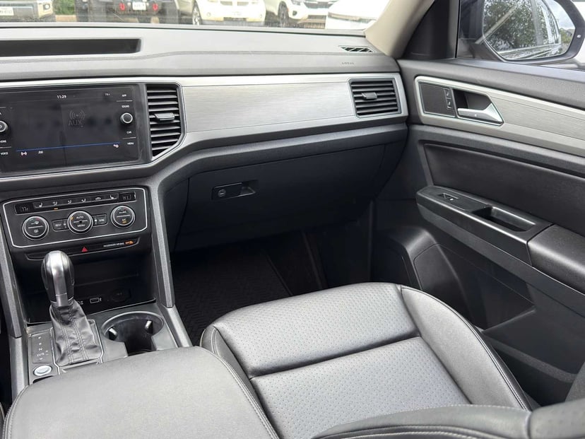 2019 Volkswagen Atlas - Image 17