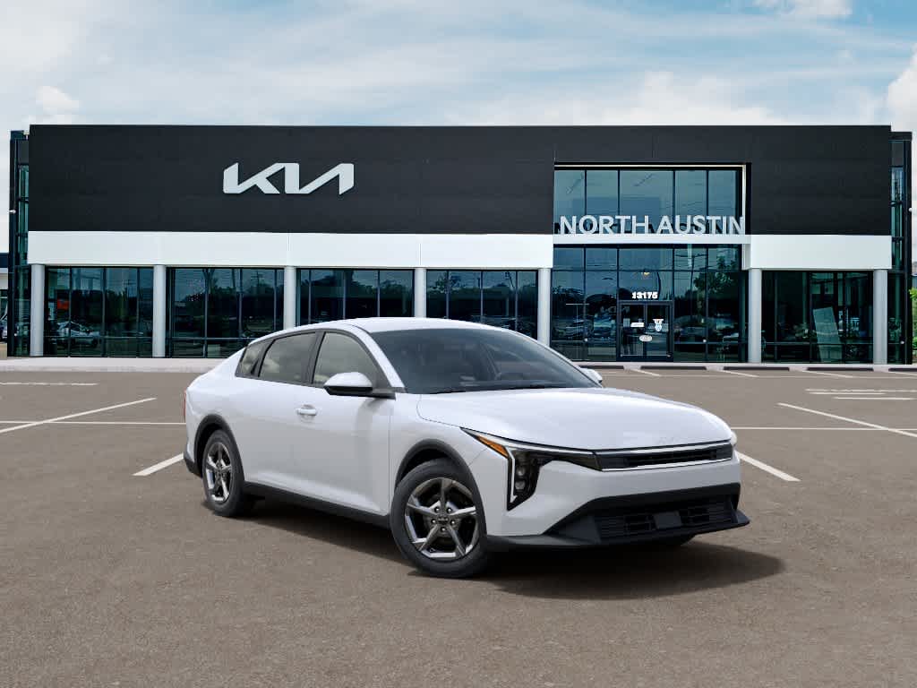 2026 Kia K4 - Image 8