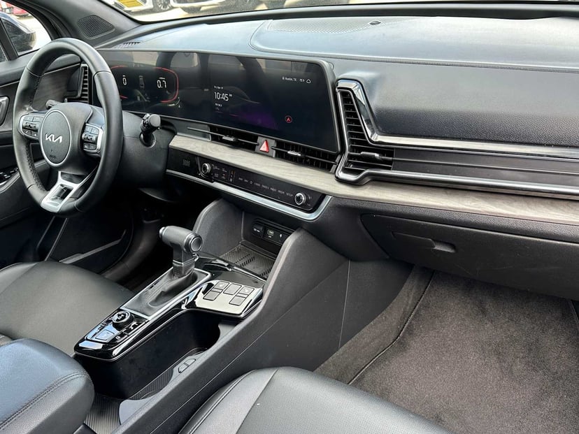 2024 Kia Sportage - Image 17