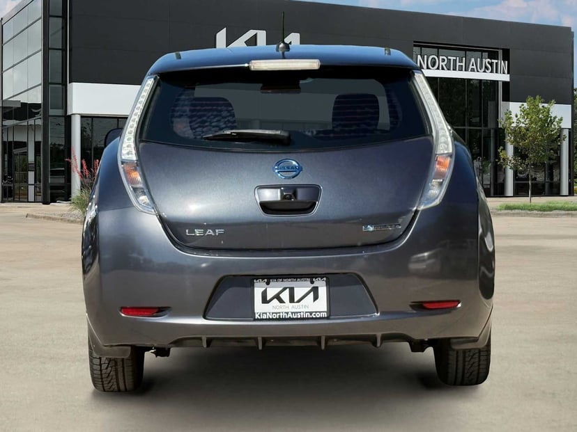 2013 Nissan LEAF - Image 7