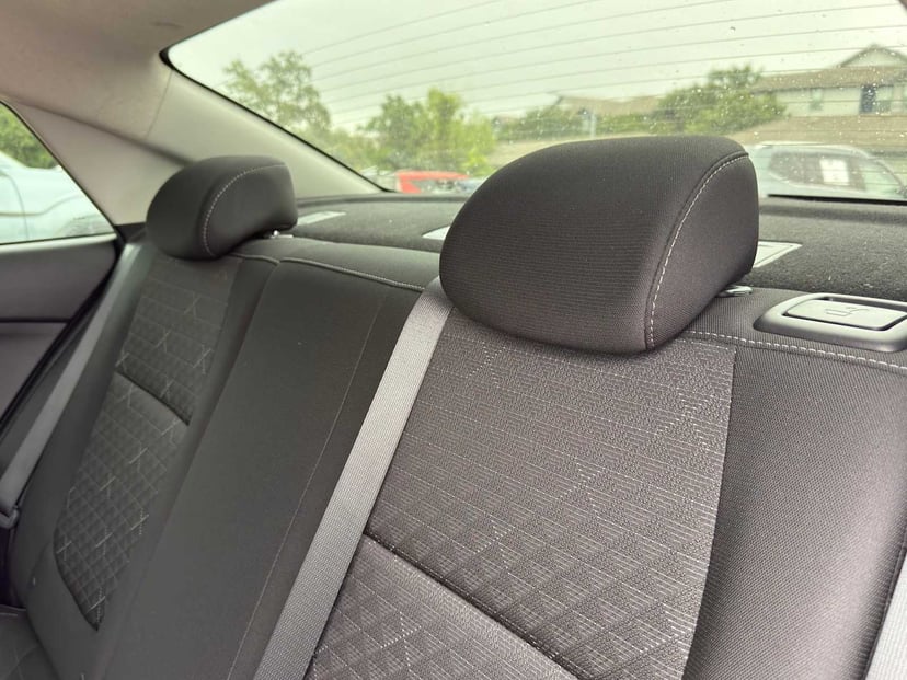 2023 Kia Rio - Image 25