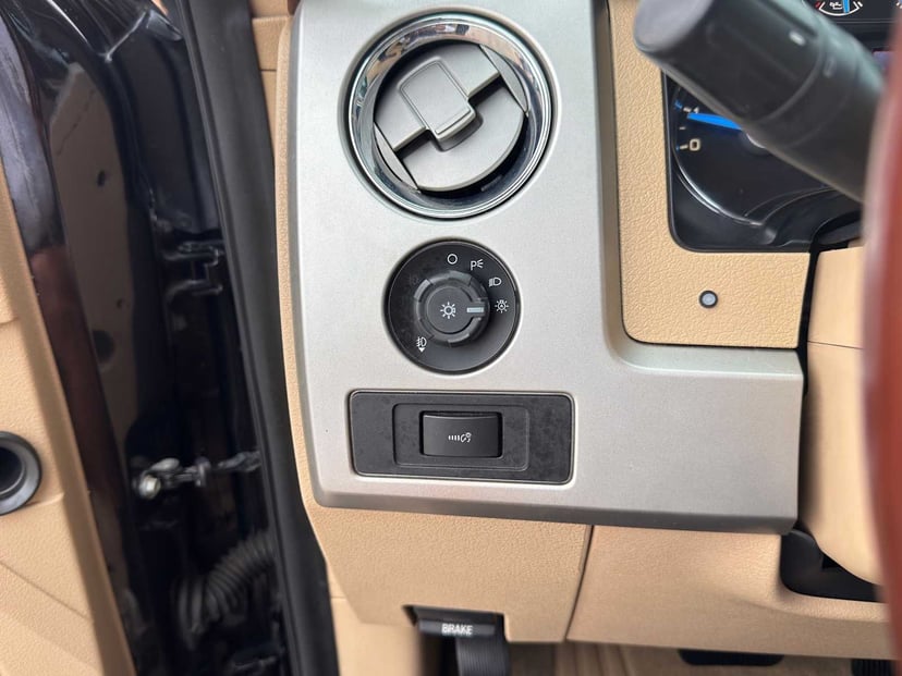 2013 Ford F-150 - Image 19
