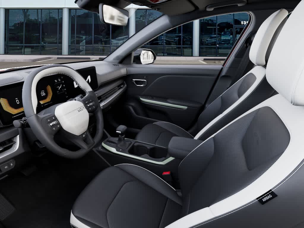 2026 Kia K4 - Image 17