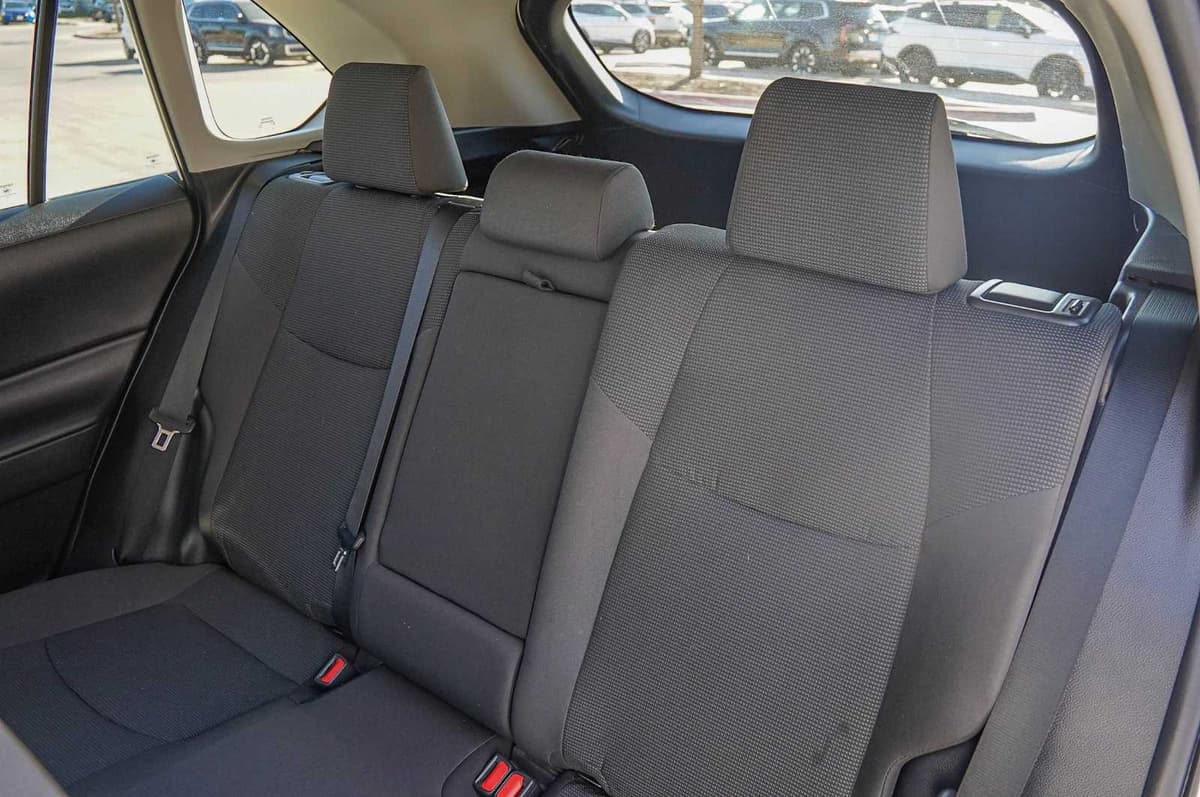 2021 Toyota RAV4 - Image 28