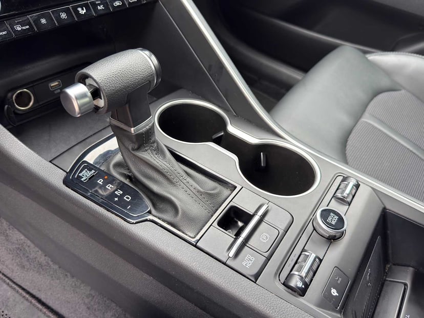 2024 Kia K5 - Image 11