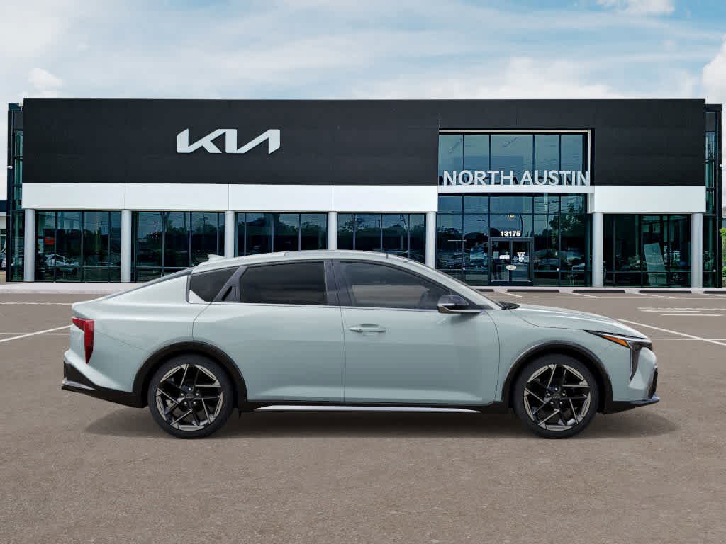 2026 Kia K4 - Image 7