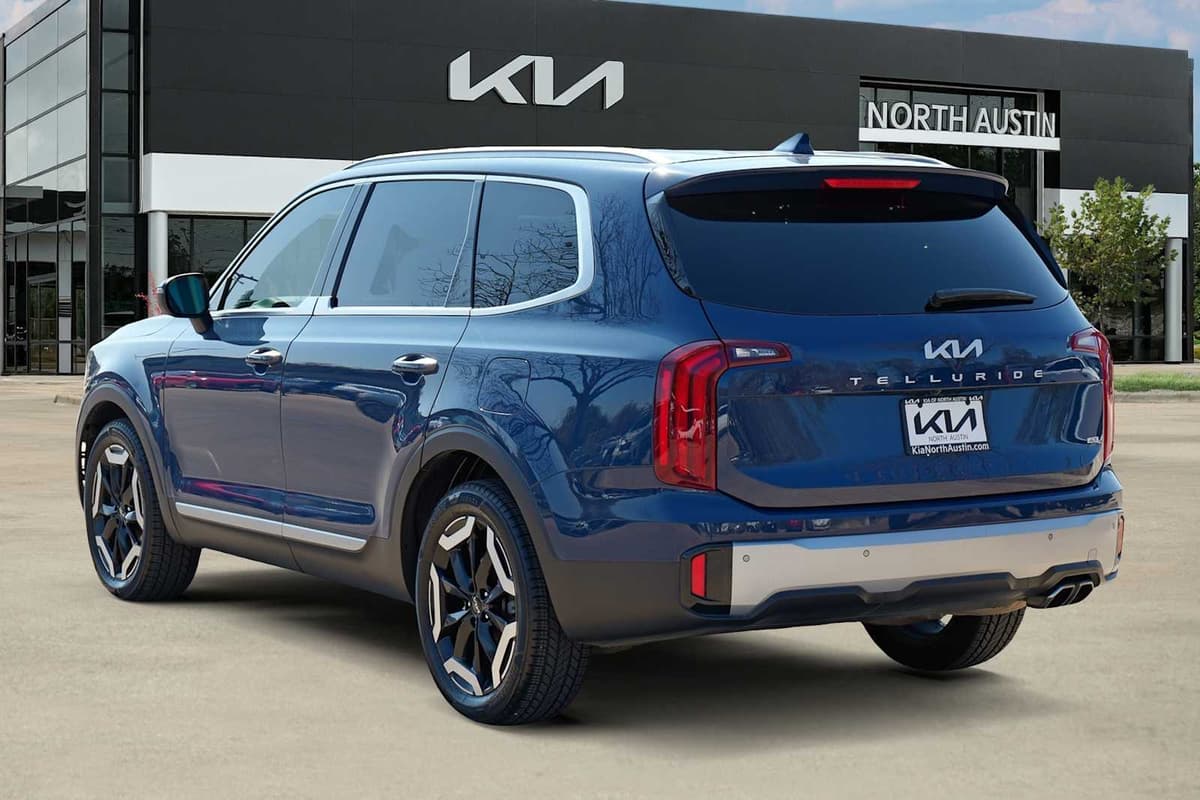 2023 Kia Telluride - Image 5