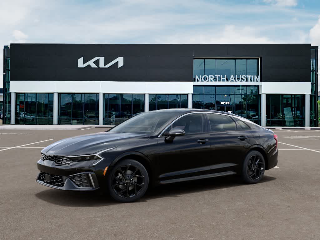 2026 Kia K5 - Image 3
