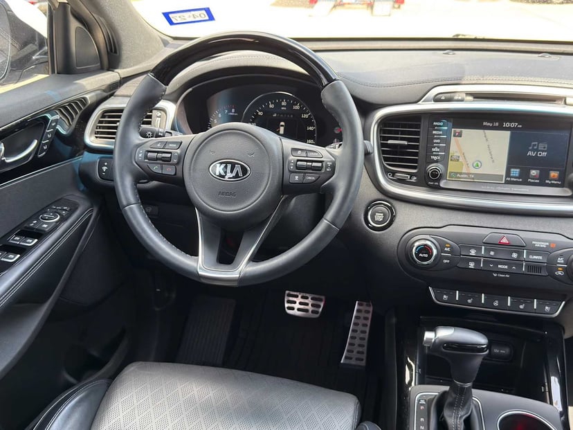 2018 Kia Sorento - Image 26