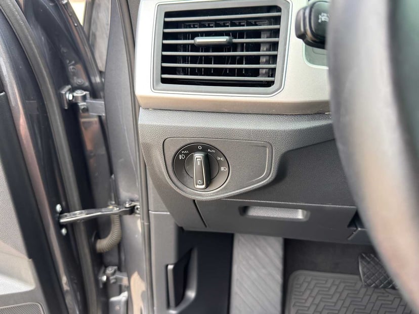 2018 Volkswagen Atlas - Image 17