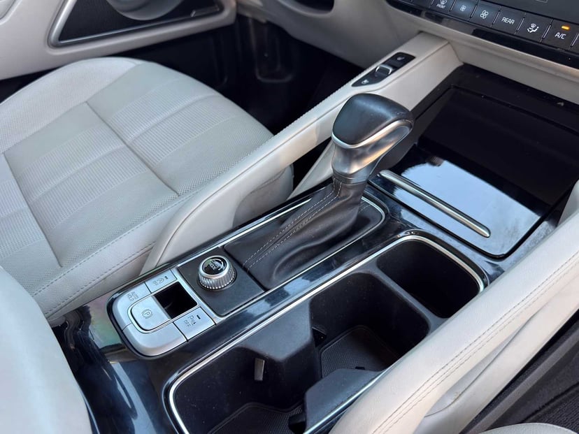 2022 Kia Telluride - Image 29