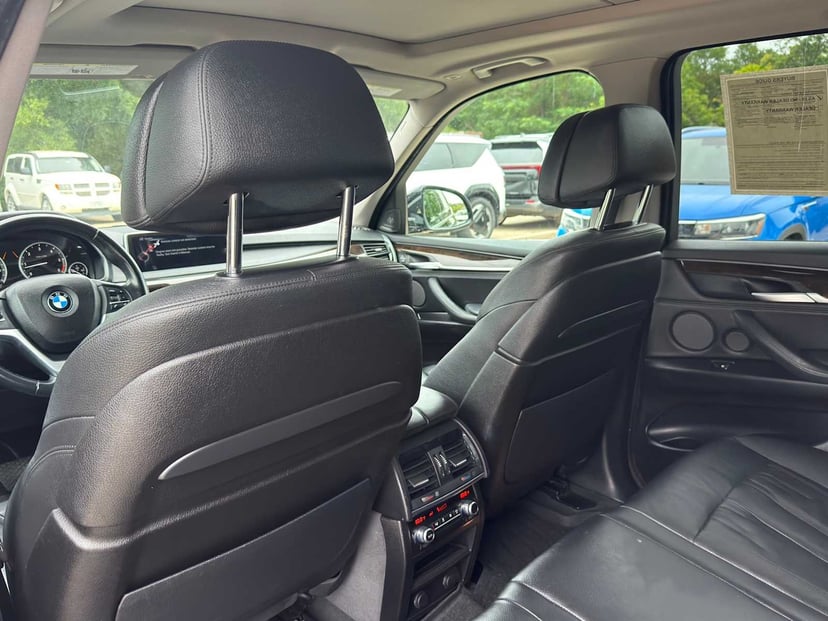 2015 BMW X5 - Image 25